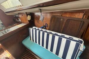 28ft Beneteau Yacht For Sale