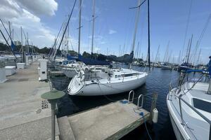 28ft Beneteau Yacht For Sale