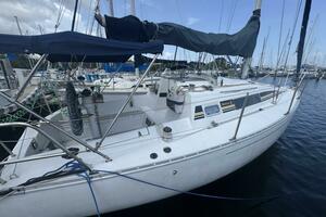 28ft Beneteau Yacht For Sale