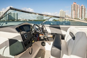 Sea Senor 33ft Regal Yacht For Sale