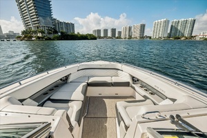 Sea Senor 33ft Regal Yacht For Sale