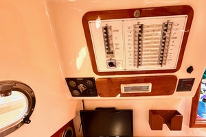 Bella 24ft Apreamare Yacht For Sale