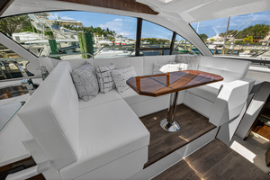 2023 Cruisers Yachts 50 CANTIUS thumbnail 48