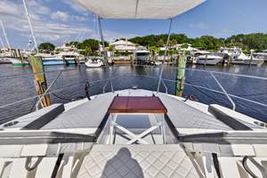 50FT (15.24M) CRUISERS YACHTS