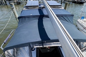 2005 Hunter 36 thumbnail 80