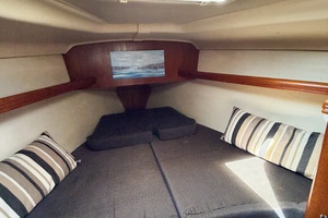 CURRENT ESCAPE 36ft Hunter Yacht For Sale