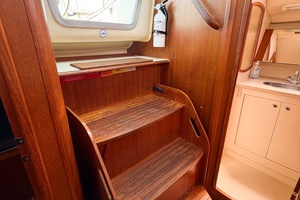 CURRENT ESCAPE 36ft Hunter Yacht For Sale