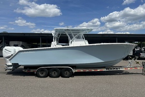33ft SeaHunter Yacht For Sale