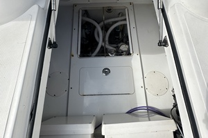 33ft SeaHunter Yacht For Sale