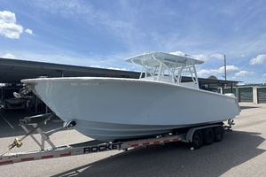 33ft SeaHunter Yacht For Sale