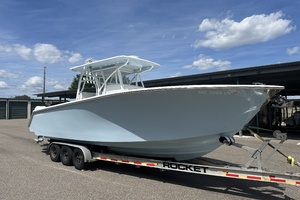 33ft SeaHunter Yacht For Sale