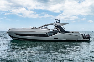 QUATTRO CAVALLI 47ft Azimut Yacht For Sale