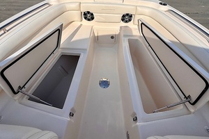 27ft Grady White Yacht For Sale