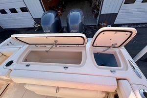 27ft Grady White Yacht For Sale