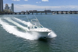 2000 Cabo 45 EXPRESS thumbnail 7