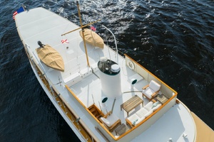 Flybridge Aerial