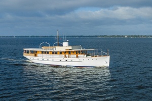 INNISFAIL 91ft Mathis Trumpy Yacht For Sale