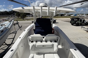Photo 6187670 for 2015 Sea Hunt GameFish 30  