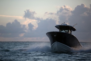 Photo 6187722 for 2027 Blackfin 272 CC  