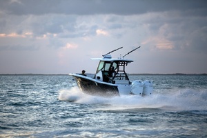 Photo 6187721 for 2027 Blackfin 272 CC  