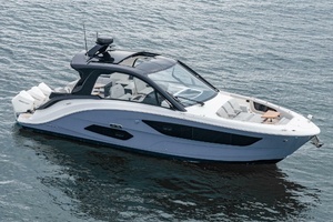2022 Sea Ray 370 Sundancer thumbnail 1