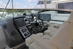 2007 Cruisers Yachts 520 EXPRESS thumbnail 2