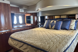 52ft Cruisers Yachts Yacht For Sale