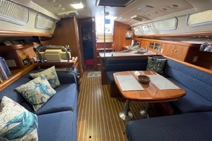 Serenity 41ft Hunter Yacht For Sale