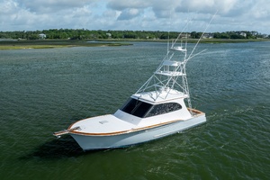 Robin Hood 43ft Jarrett Bay Yacht For Sale