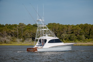 Robin Hood 43ft Jarrett Bay Yacht For Sale