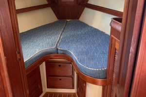 APRIL 37ft Island Packet Yacht For Sale
