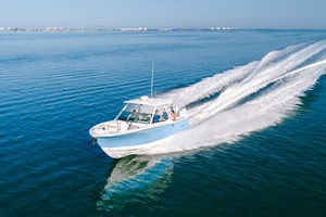 Photo 6203424 for 2027 Blackfin 302 DC  