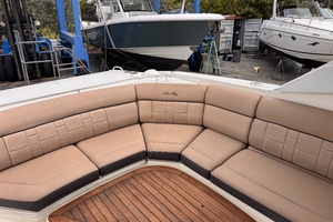 35ft Sea Ray Yacht For Sale