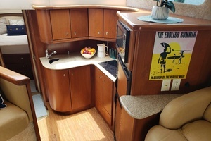 2006 Silverton 34 Convertible thumbnail 11