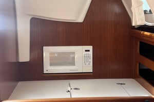 36ft Beneteau Yacht For Sale