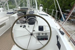 2001 Beneteau thumbnail 26