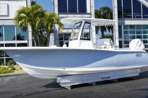 2026 Sea Hunt Ultra 245SE thumbnail 1
