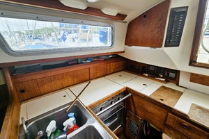 Shambala 34ft Sabre Yacht For Sale
