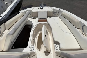 Photo 6204326 for 2013 Sea Ray 300 Sundeck  