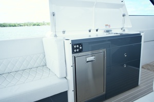 SIERRA TANGO 6