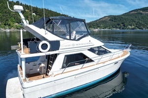 1998 Bayliner 3788 thumbnail 7
