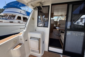1998 Bayliner 3788 thumbnail 18