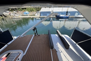 1998 Bayliner 3788 thumbnail 27