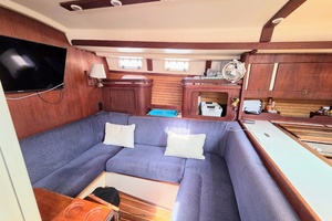 Radiance 41ft Catalina Morgan Yacht For Sale