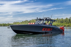 43FT (13.11M) MIDNIGHT EXPRESS