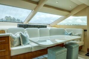 MAJESTIK 80ft Hatteras Yacht For Sale