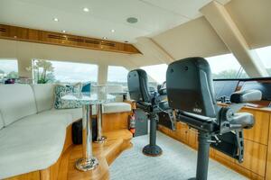 MAJESTIK 80ft Hatteras Yacht For Sale