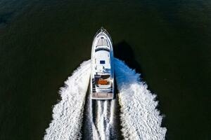 2016 Beneteau Gran Turismo 49 thumbnail 7