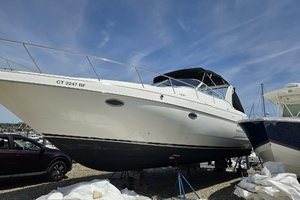 2002 Cruisers Yachts 3572 thumbnail 14