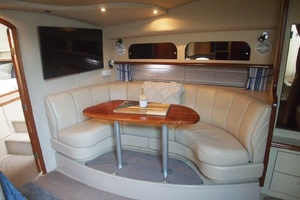 35ft Cruisers Yachts Yacht For Sale